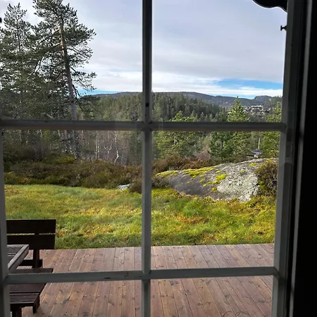 Koselig Familiehytte Med Peis Og Utsikt Naer Skiloyper Og Turterreng * Aseral