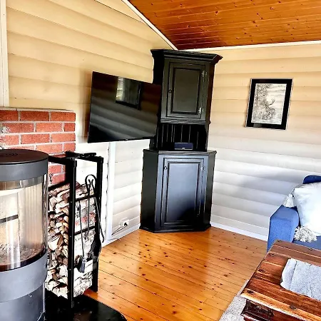 Koselig Familiehytte Med Peis Og Utsikt Naer Skiloyper Og Turterreng * Aseral